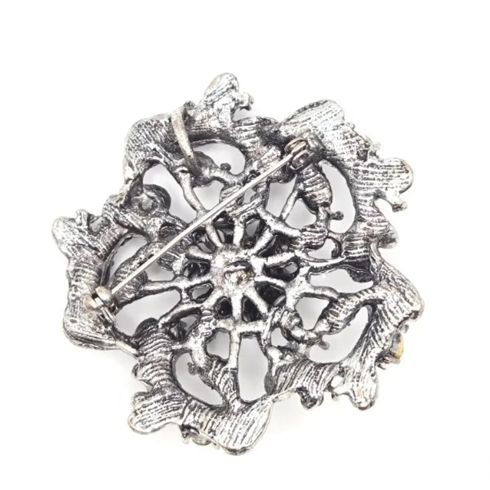 Vintage‎ Style Black Rhinestone Brooch Pin Flower Embellished Costume Jewelry